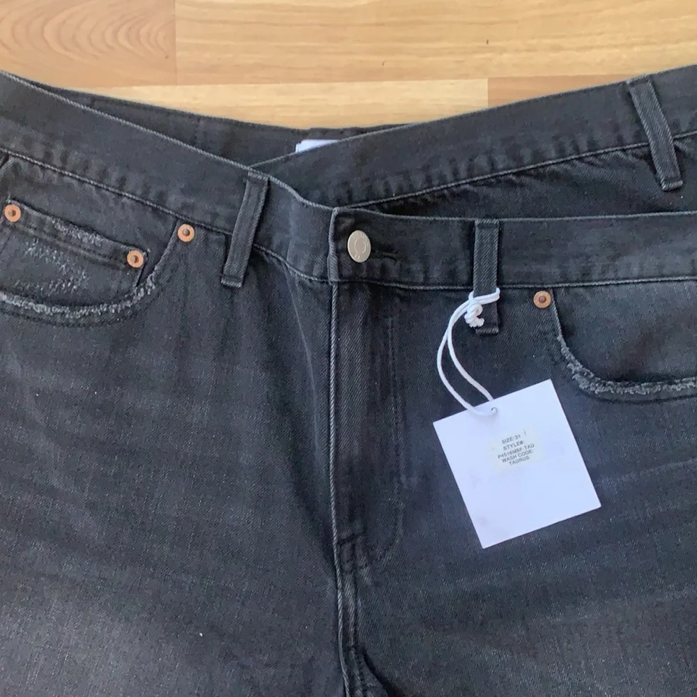 Pistola | Criss Cross Black Shorts Size 31 - Picture 2 of 10